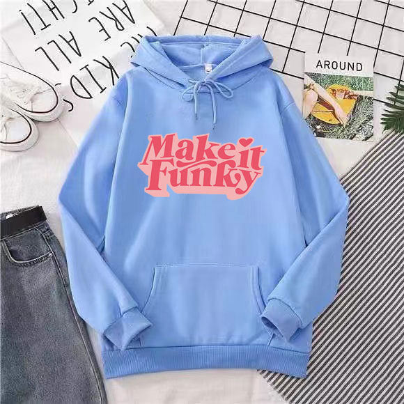 Women's hoodie with striking lettering Lisslune