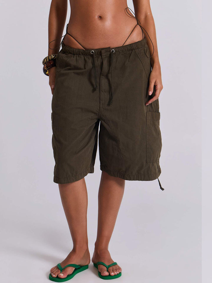 Women's Casual Short Cargo Shorts with Adjustable Waistband and Practical Pockets Lisslune