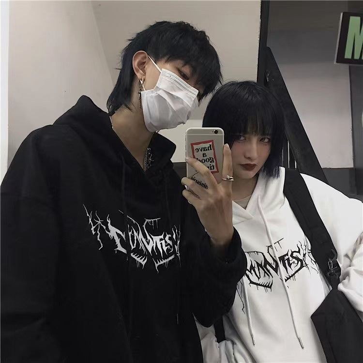 Women's hoodie with modern lettering and casual fit Lisslune