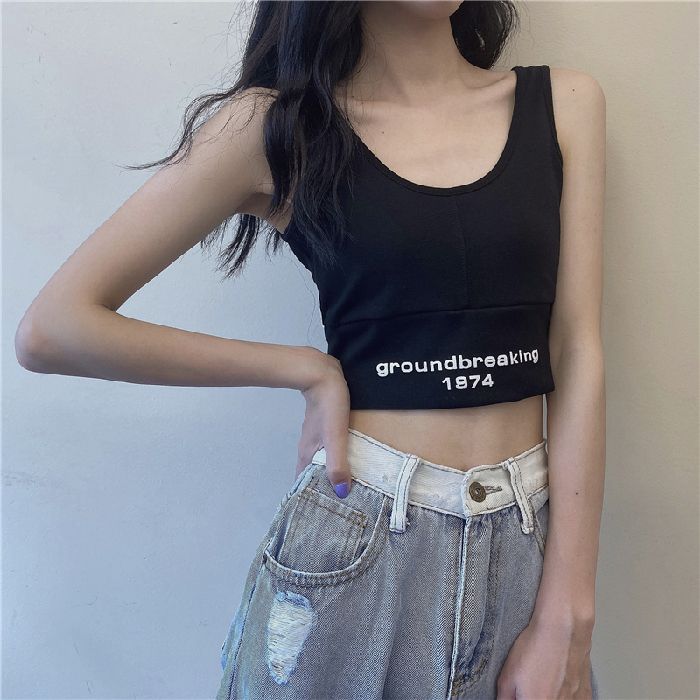 Women’s Cropped Tank Top with modern lettering and figure-hugging cut