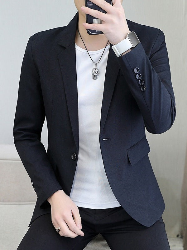 Men's stylish blazer with a slim fit and fine material Lisslune