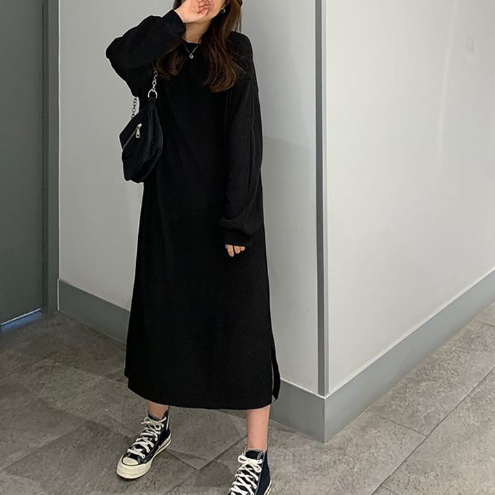 Women Elegant Maxi Dress with Long Sleeves and Textured Design