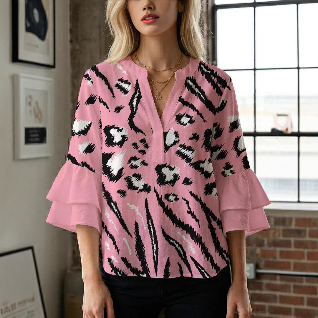 Women's blouse with ruffle details and eye-catching animal print Lisslune