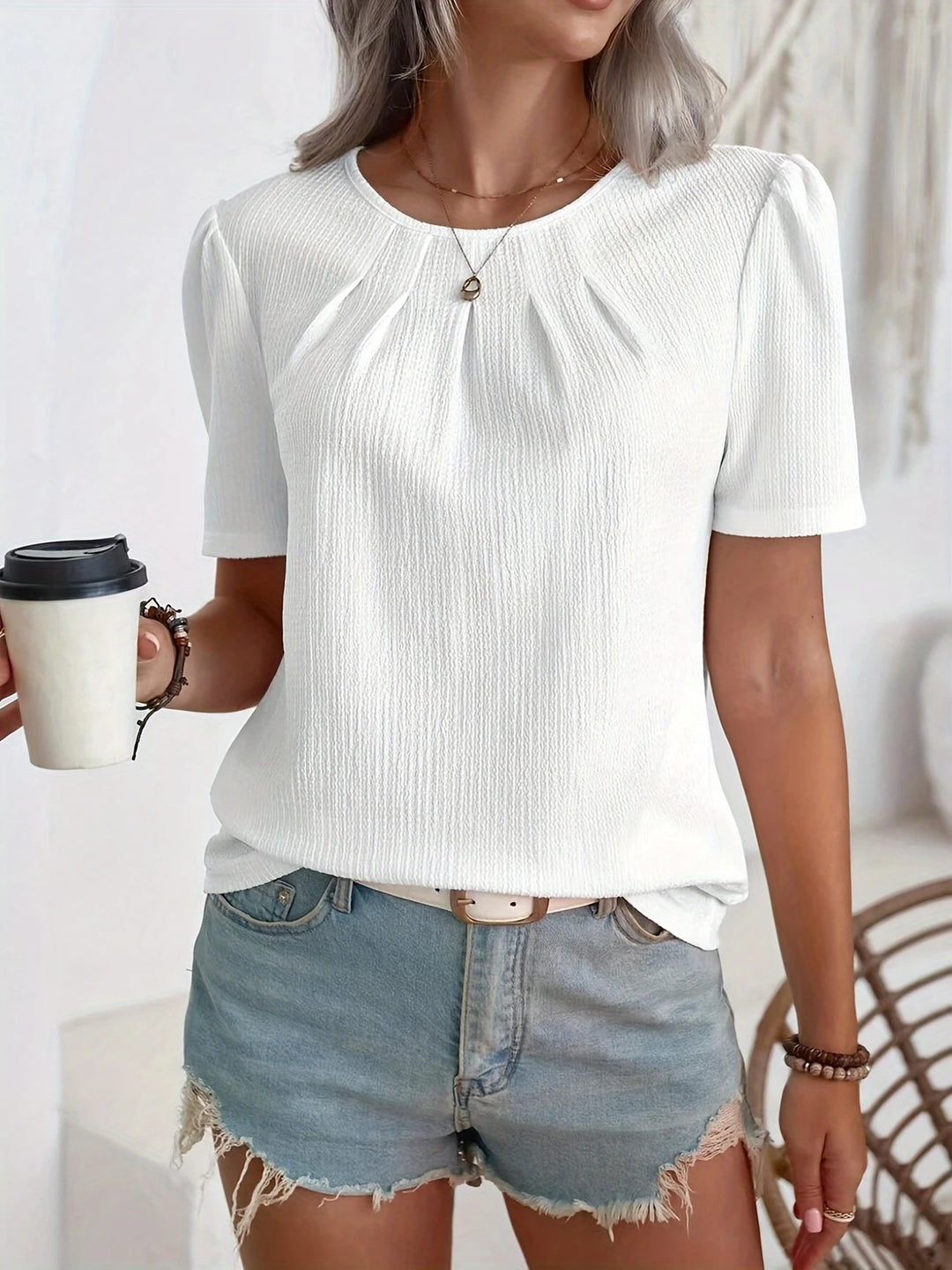 Women's Fashion Top with Textured Design and Puff Sleeves Lisslune