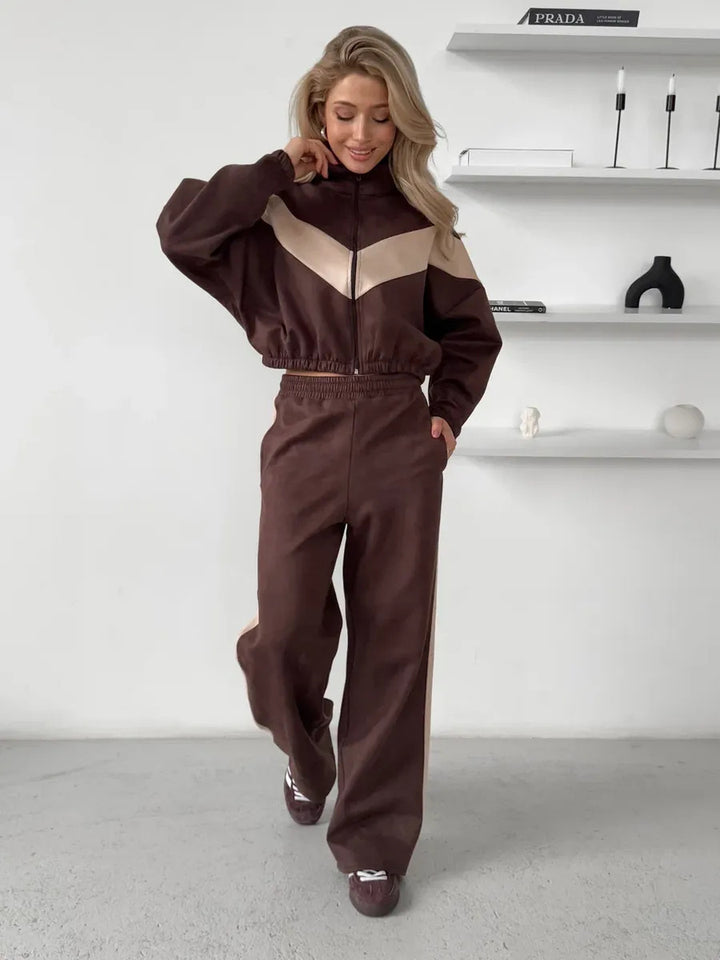 Women's sporty fleece set with high collar zipper and loose fit Lisslune