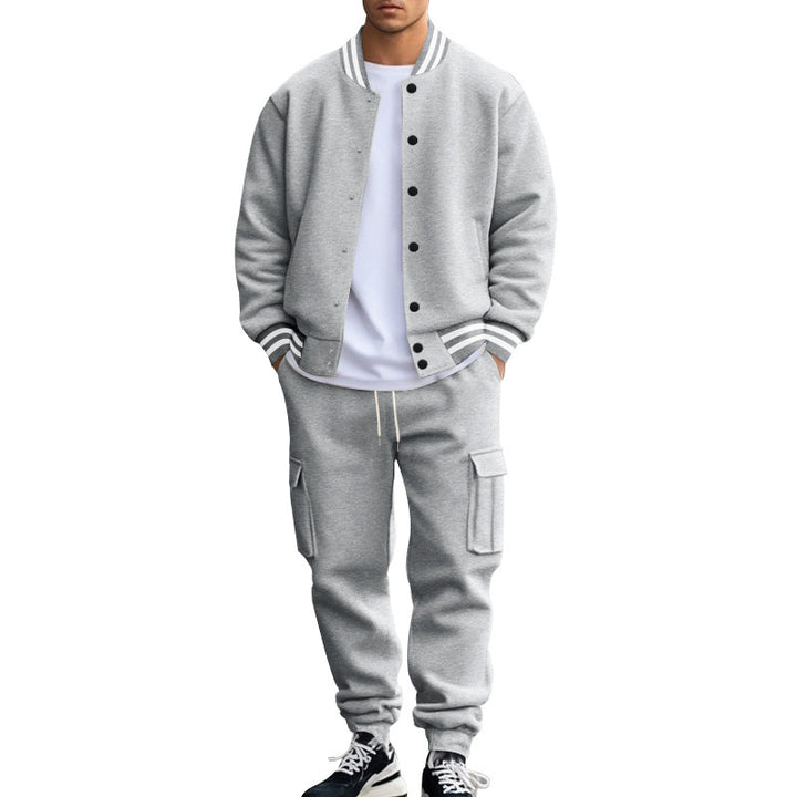 Men's sporty tracksuit with functional pockets and elastic waistband Lisslune