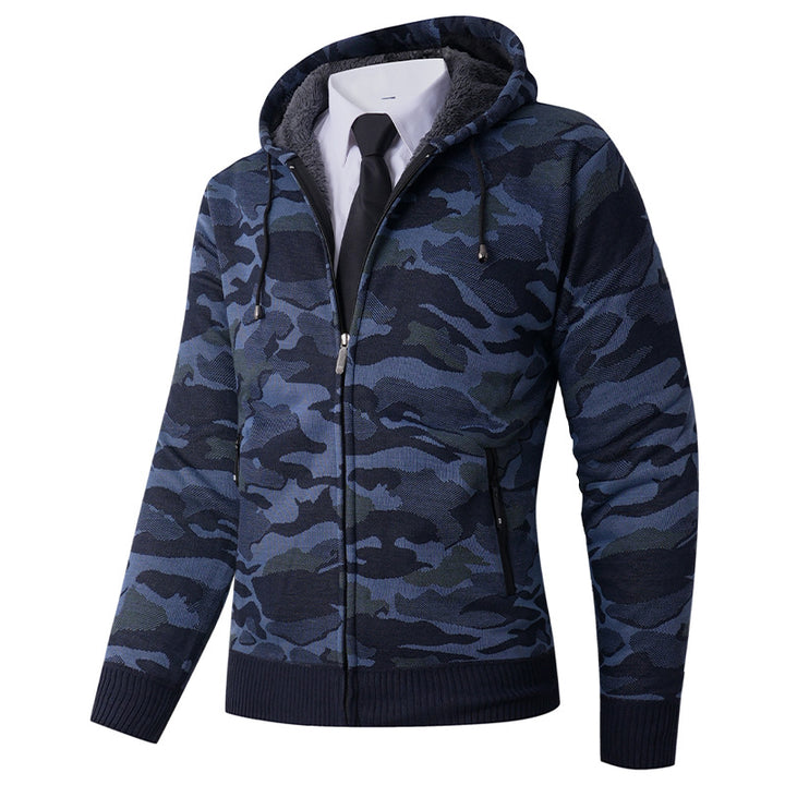 Men's stylish hoodie with lined hood and bold camouflage pattern Lisslune