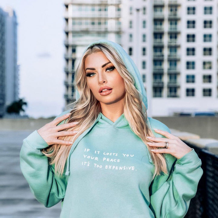 Women's hoodie with inspiring quote and comfortable fit Lisslune