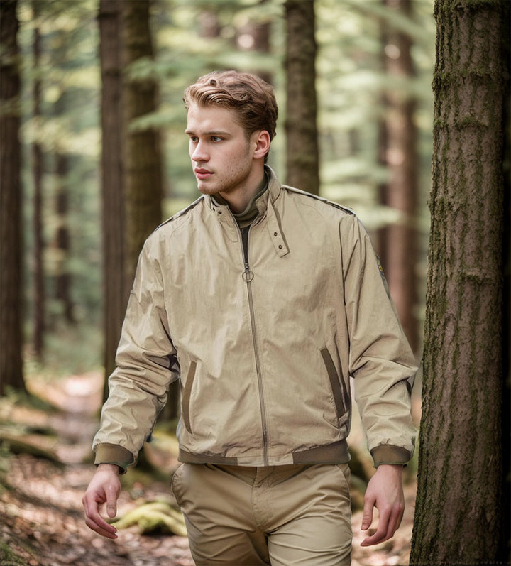 Men's lightweight and functional transitional jacket with high collar Lisslune