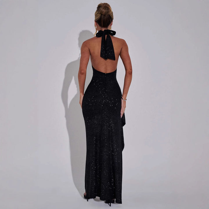 Ladies Chic Evening Dress in a Figure-Hugging Cut with High Slit and Glamorous Details Lisslune