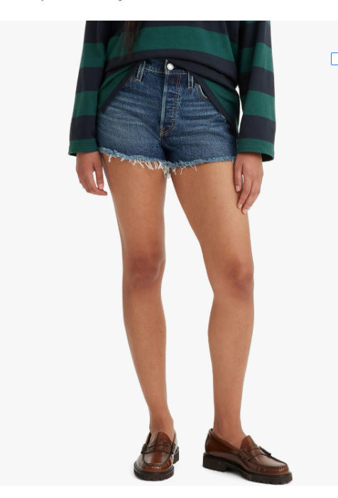 Women's Frayed Denim Shorts in Vintage Style with Modern Fit Lisslune
