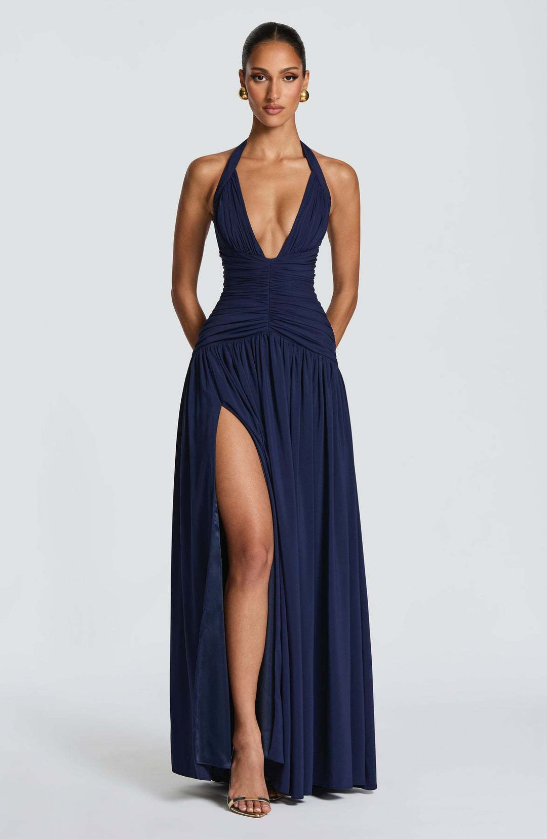 Ladies Elegant Maxi Dress with Strapless Neckline and Sophisticated Pleats