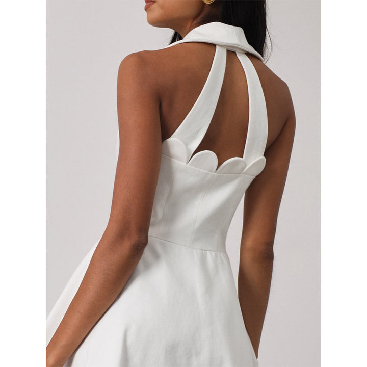 Women's dress with stylish collar and button details Lisslune