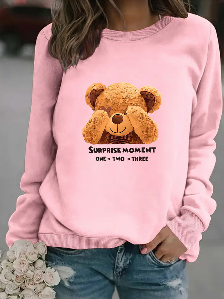 Women's sweatshirt with cute bear design and modern lettering Lisslune