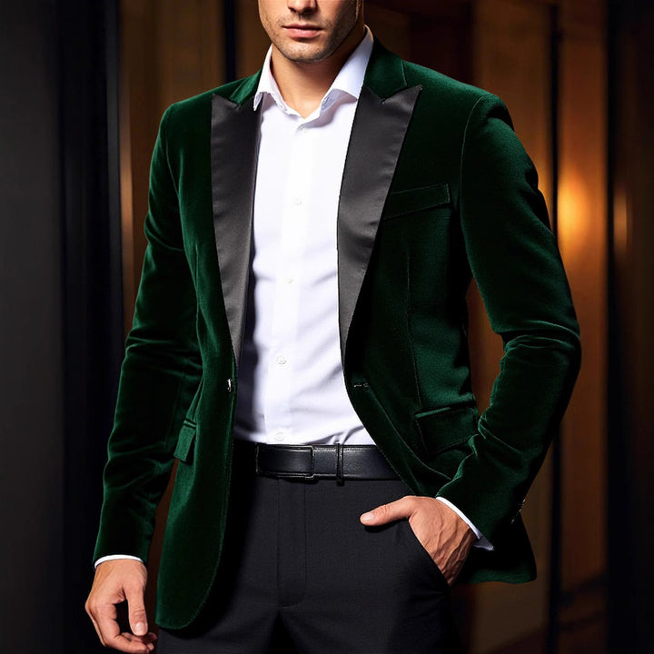 Men's elegant velvet blazer with satin collar section Lisslune
