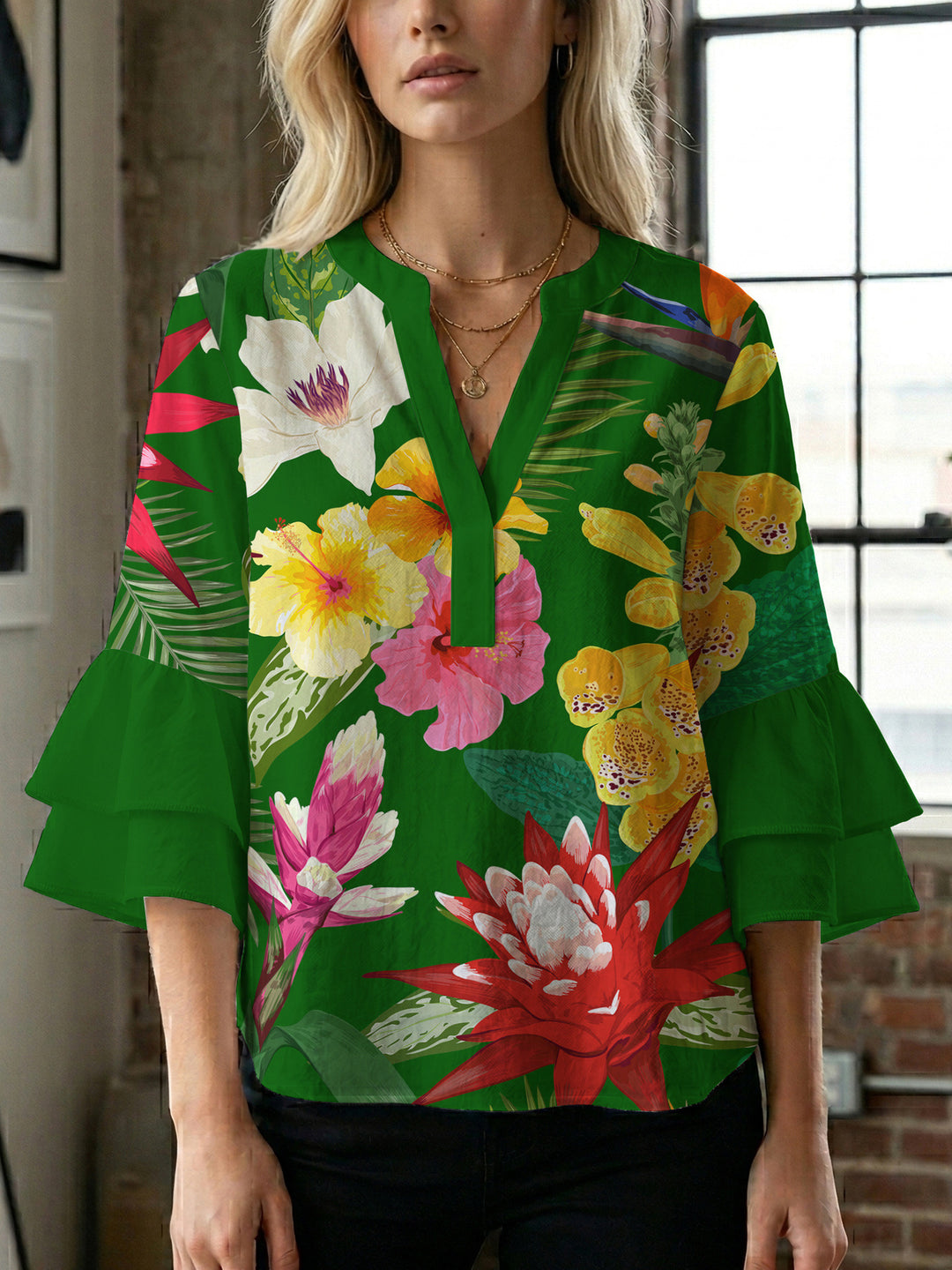 Women's blouse shirt with voluminous sleeves and floral pattern Lisslune