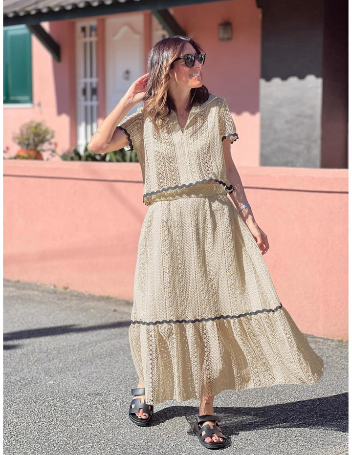 Women's maxi dress with voluminous skirt and elegant ruffle Lune London