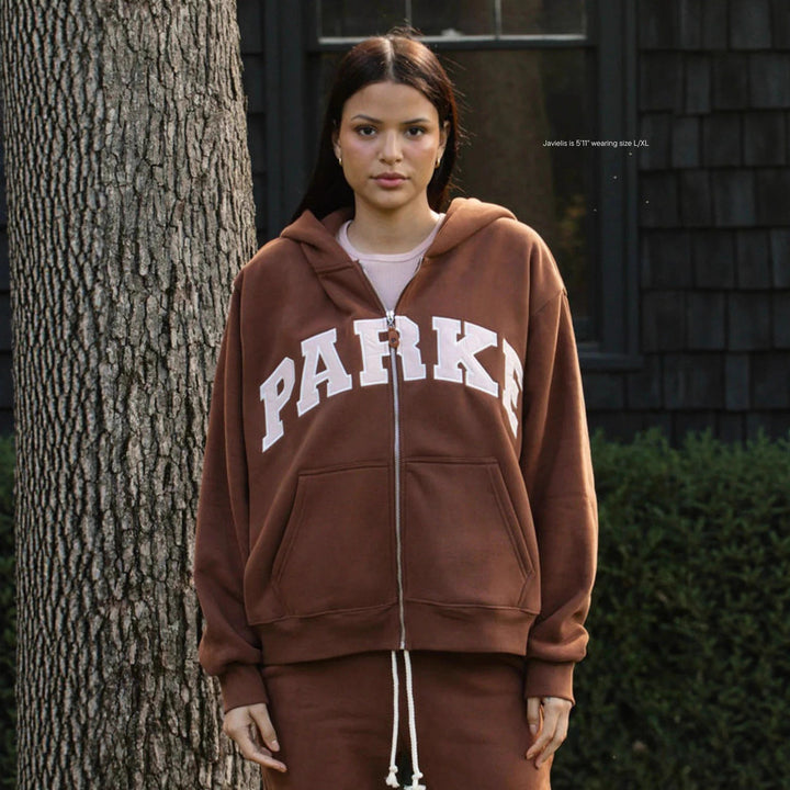Women's hoodie with striking lettering and soft inner lining Lisslune