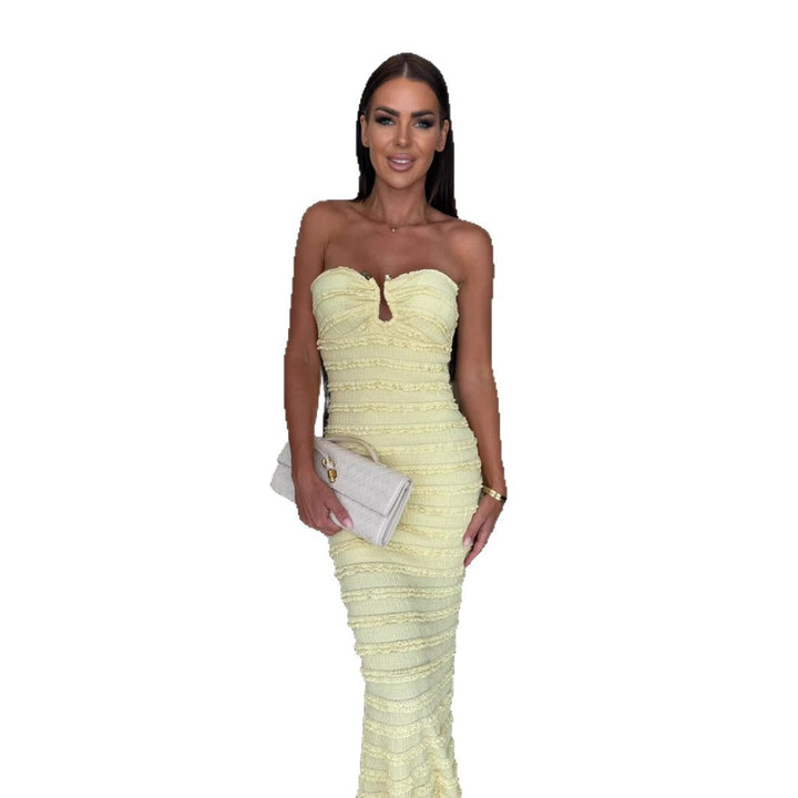 Women's Elegant Maxi Dress with Tailored Cut and Gatherings