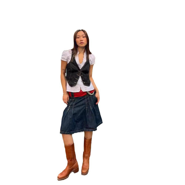 Women's denim vest with fine button details and practical pockets Lisslune