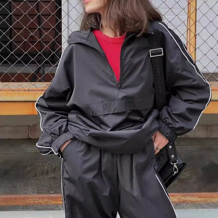 Women's sporty anorak jacket with zipper and ribbed sleeves Lisslune