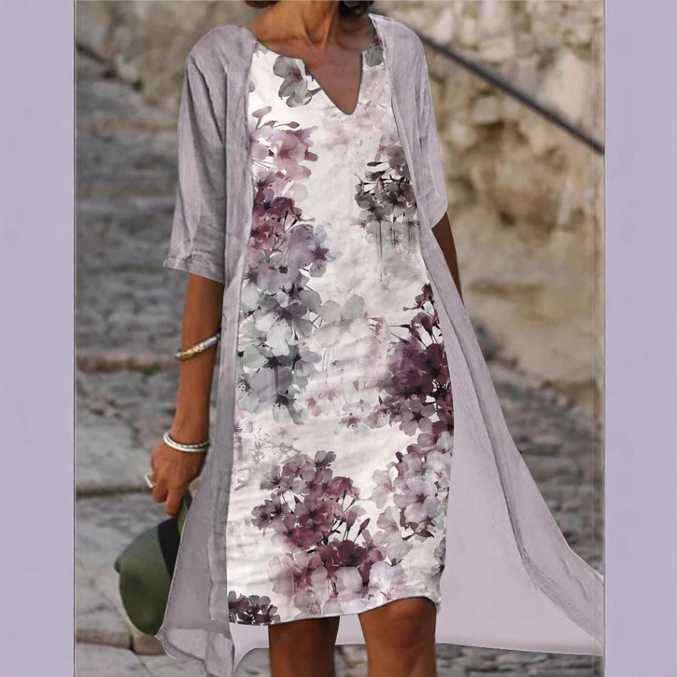 Women's casual dress with floral design and deep V-neck Lisslune