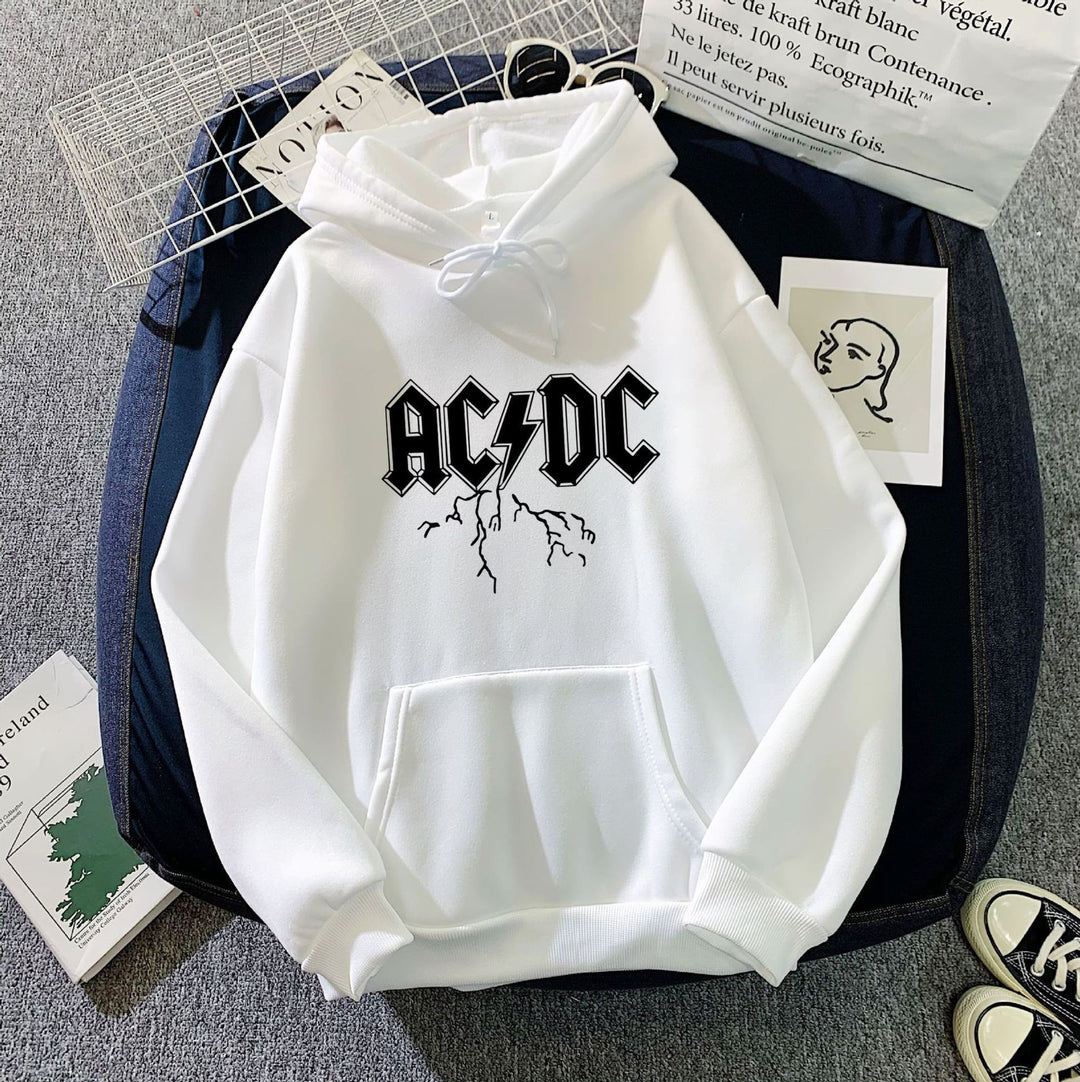 Women's hoodie with large band logo and kangaroo pocket Lisslune
