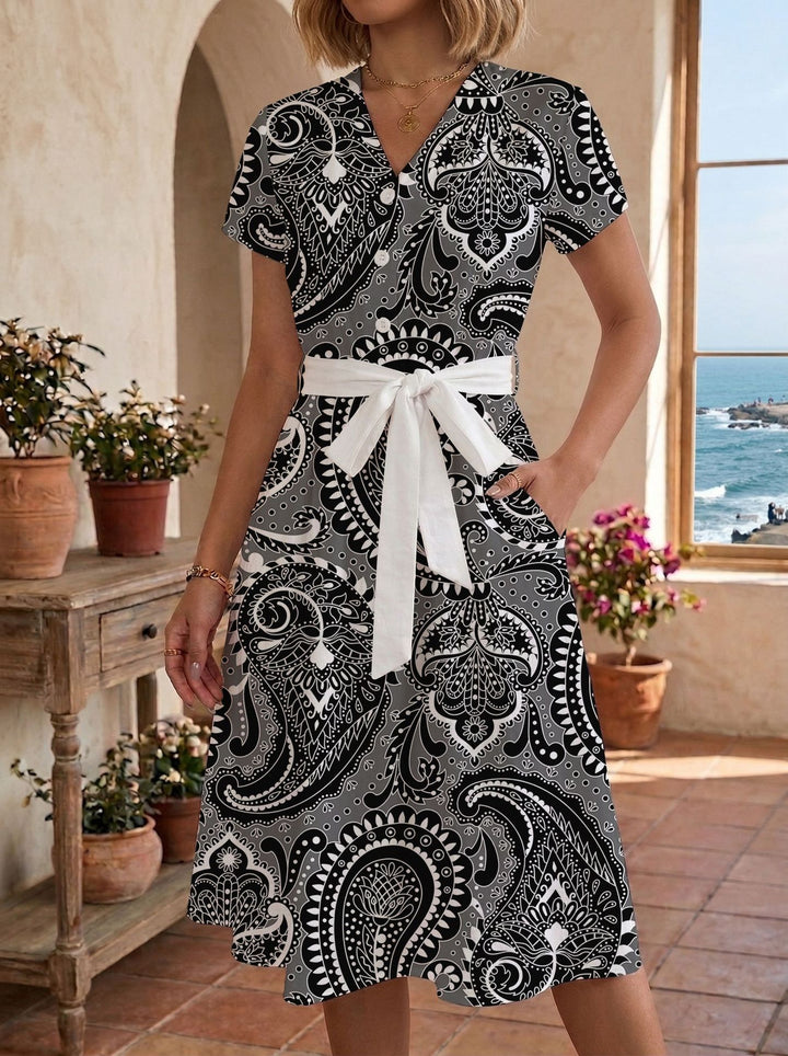 Women's casual maxi dress with adjustable knot and decorative check pattern Lisslune