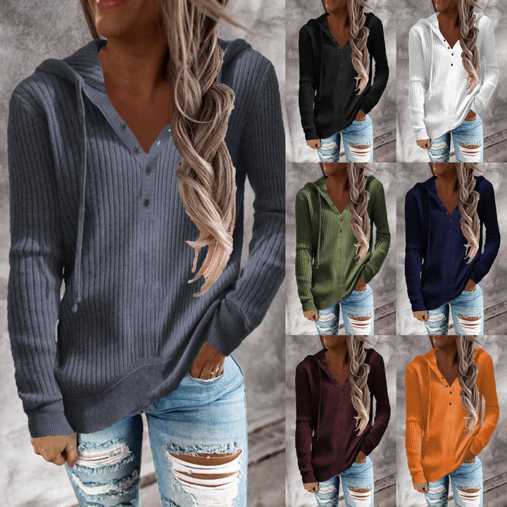 Women's hoodie with textured ribbed pattern and buttoned neckline Lisslune