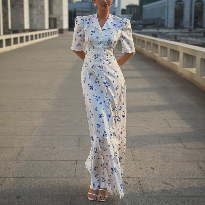 Women's maxi dress with puff sleeve cut
