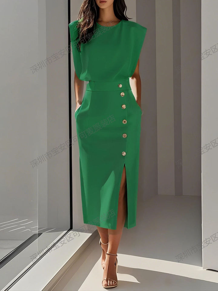 Women's Elegant Evening Dress with High Shoulders and Side Slit Lisslune