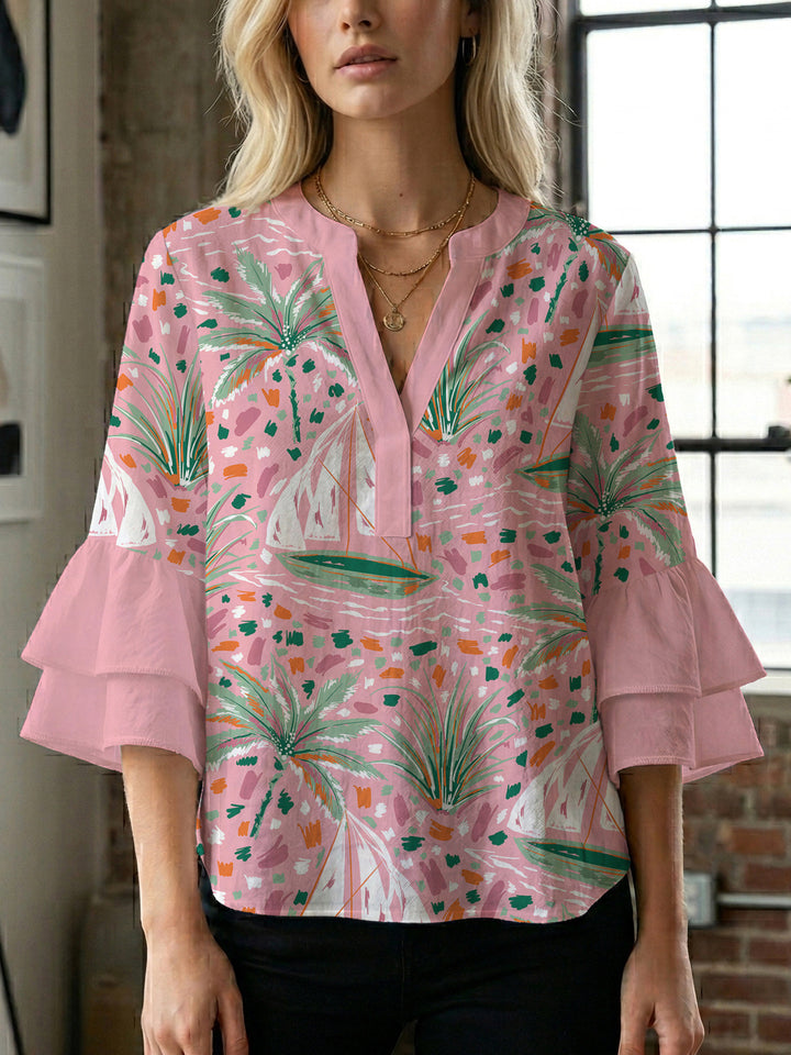 Women's blouse with ruffle details and eye-catching animal print Lisslune