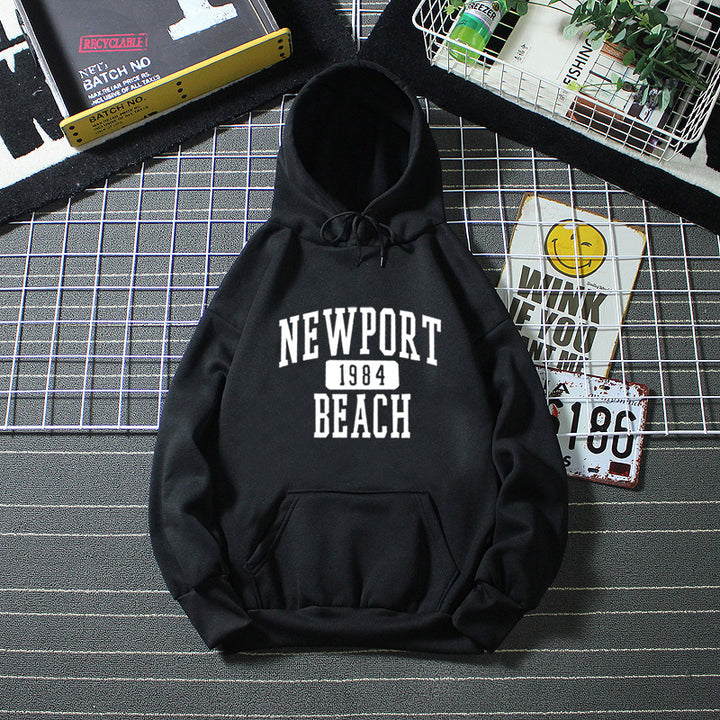 Women's hoodie with nostalgic Newport Beach lettering Lisslune