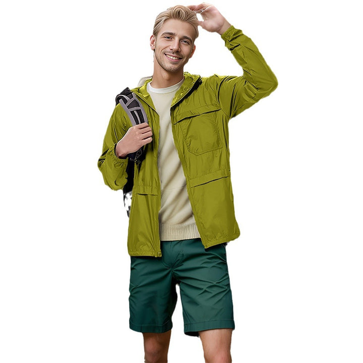 Men's lightweight and breathable outdoor jacket with hood Lisslune