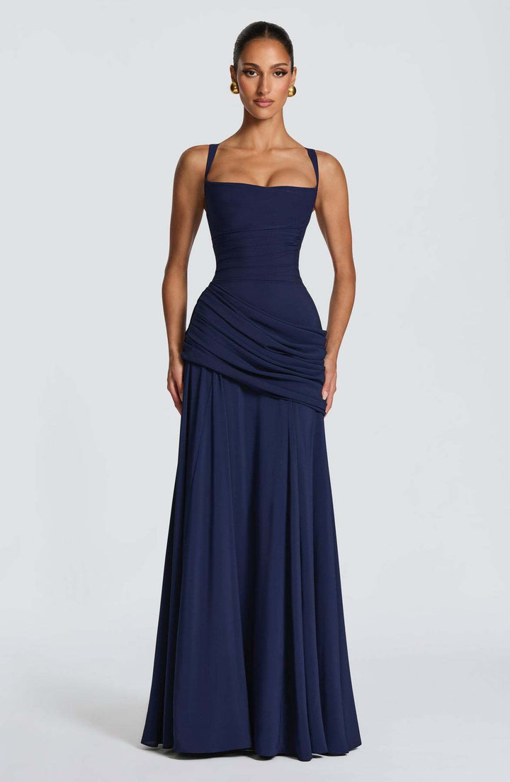 Women Evening Dress with elegant, tailored fit Lisslune