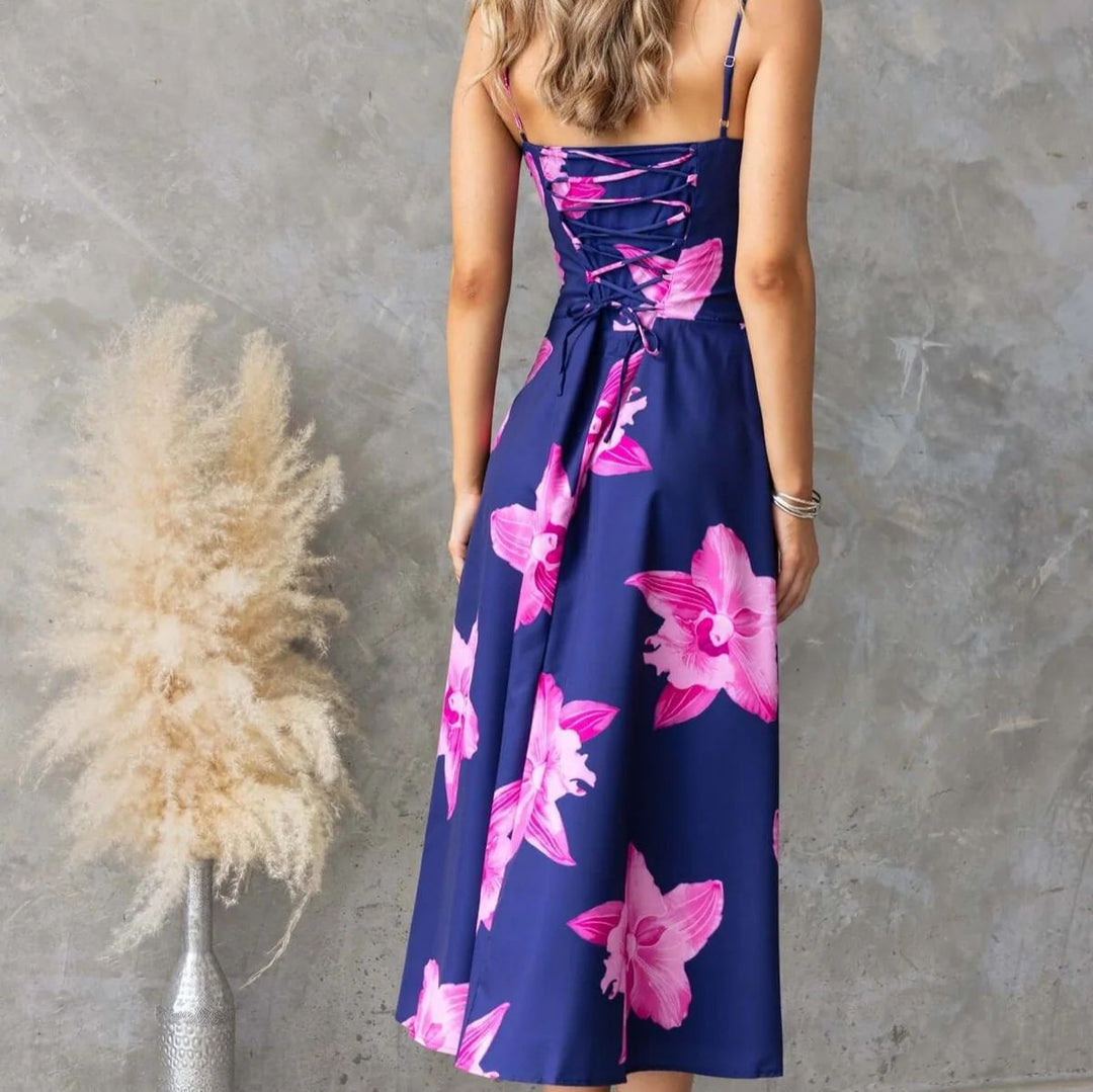 Women’s maxi dress with floral pattern and refined ruffle detail