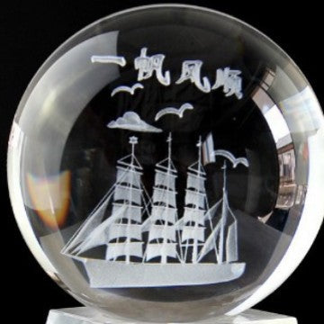 Lisslune | Glowing Moon Crystal Ball