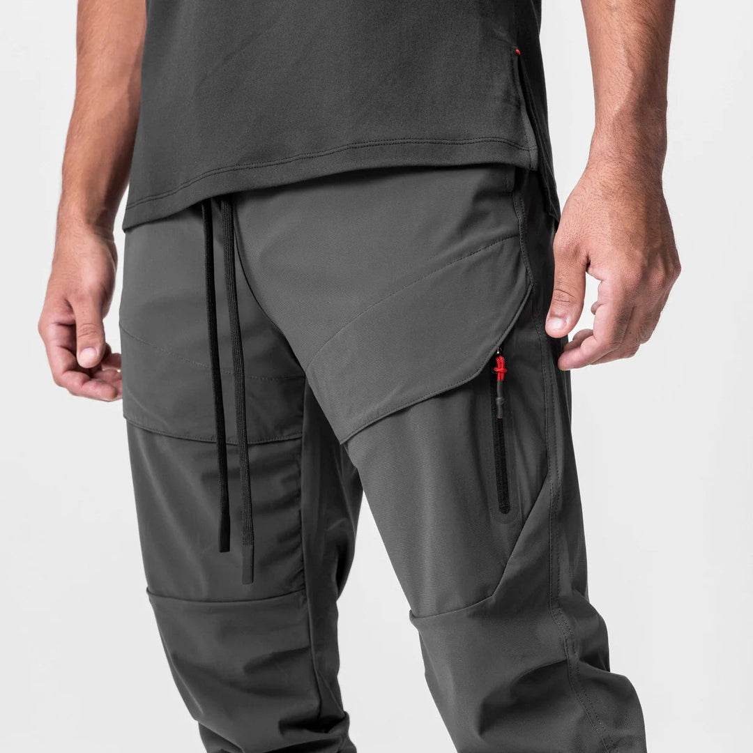 Men's functional cargo pants with practical pockets Lisslune