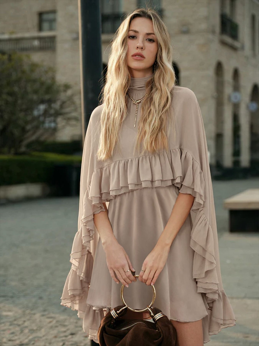 Damen Elegantes Rüschendress mit hochgeschlossenem Ausschnitt und fließendem Schnitt Lisslune