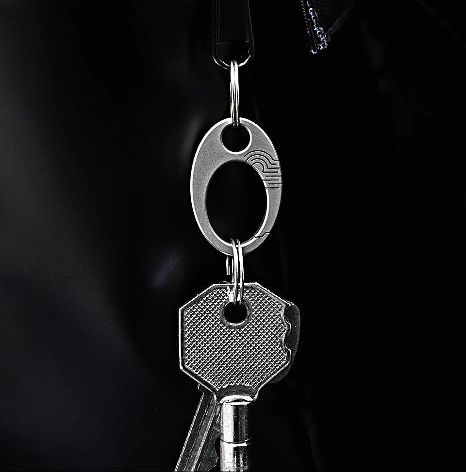 Lisslune | Exquisite Mini Pure Titanium Keychain: EDC Press-Lock Charm Tool