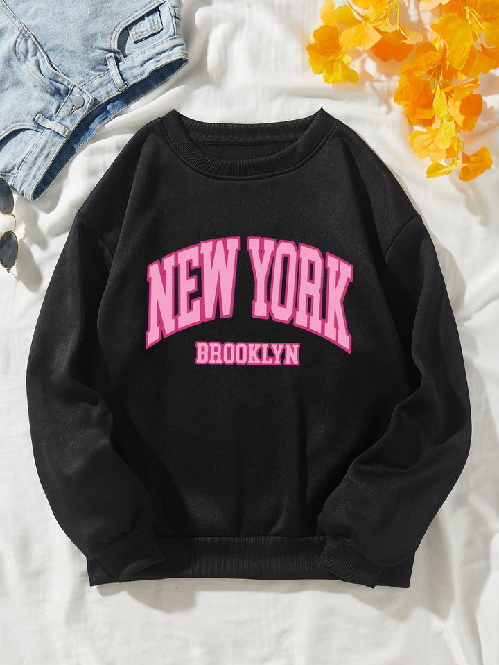 Women's casual sweater with striking NYC print Lisslune