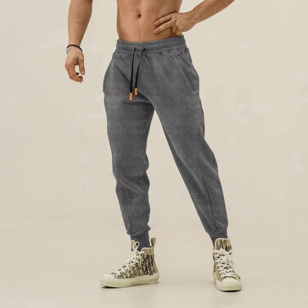 Men's sporty jogging pants with elastic waistband and stylish contrast stripes Lisslune