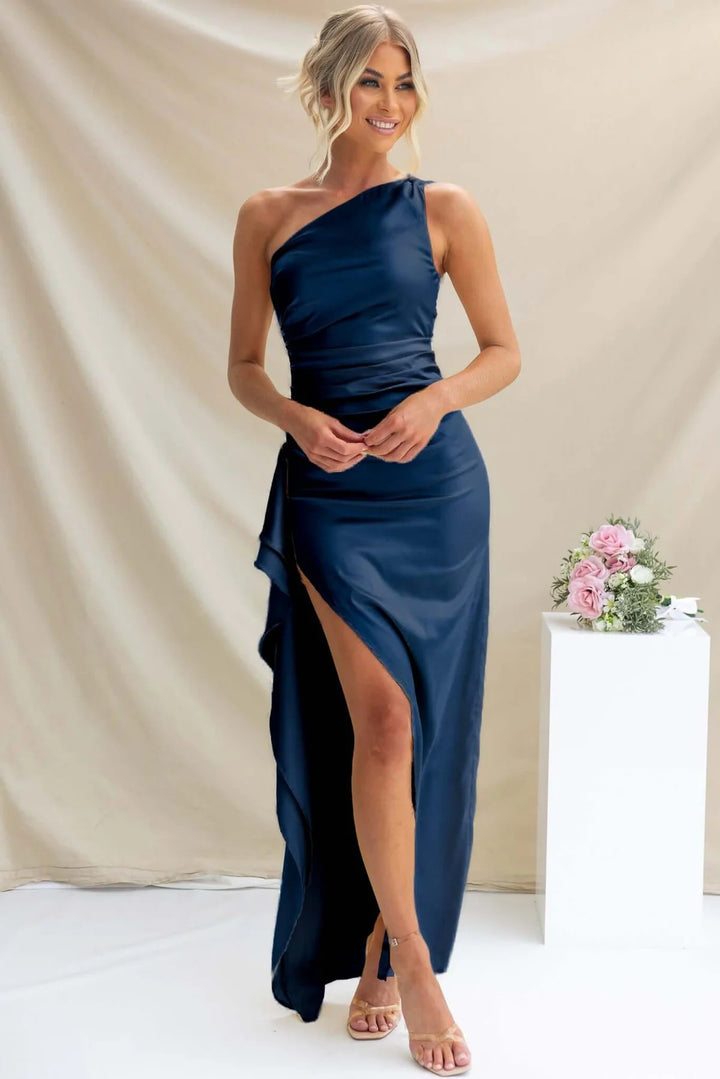Women's One-Shoulder Maxi Dress with Side Slit and Elegant Draping