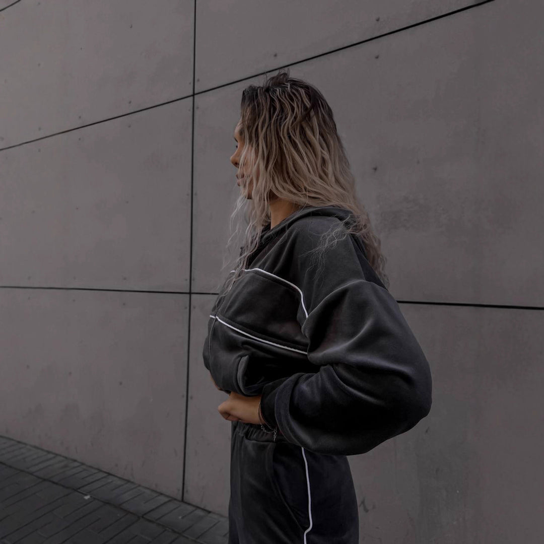 Women's sporty-elegant fleece jogging suit with zipper Lisslune