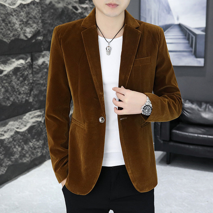 Men's velvet blazer with an elegant cut and characteristic buttons Lisslune