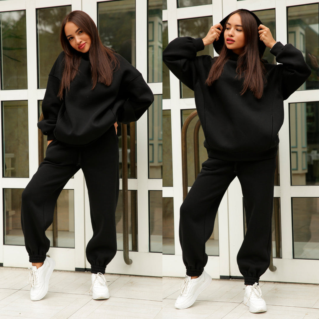 Women's comfortable hoodie and jogger set Lisslune