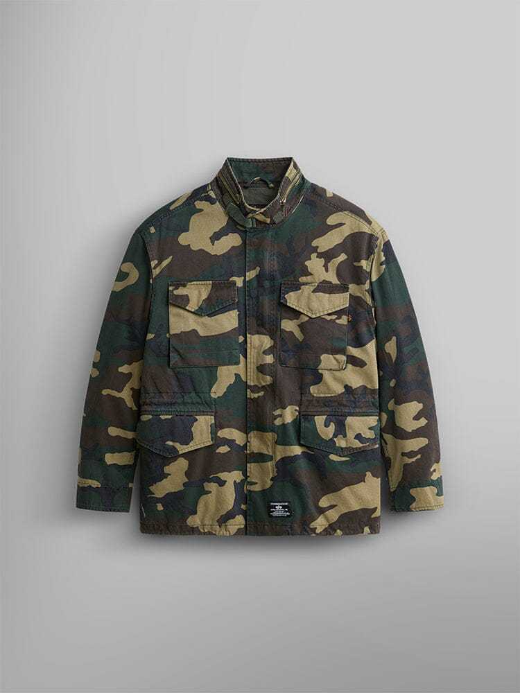 Men's functional leisure jacket with large pocket options and modern collar Lisslune