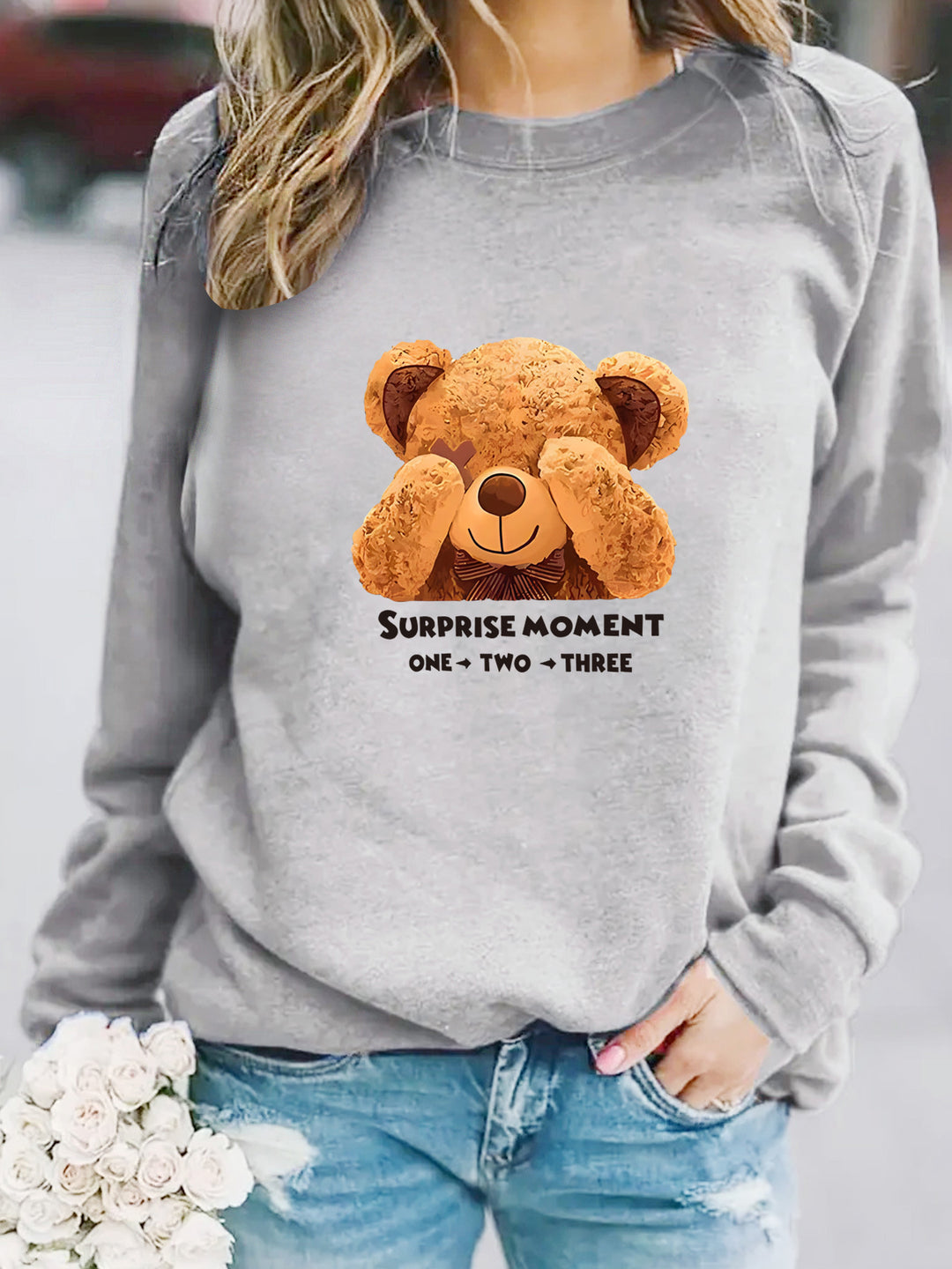 Women's sweatshirt with cute bear design and modern lettering Lisslune