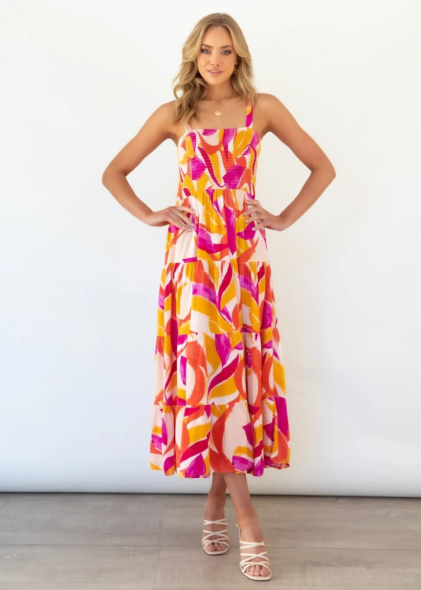 Women’s maxi dress with voluminous skirt and strapless shoulders Lisslune