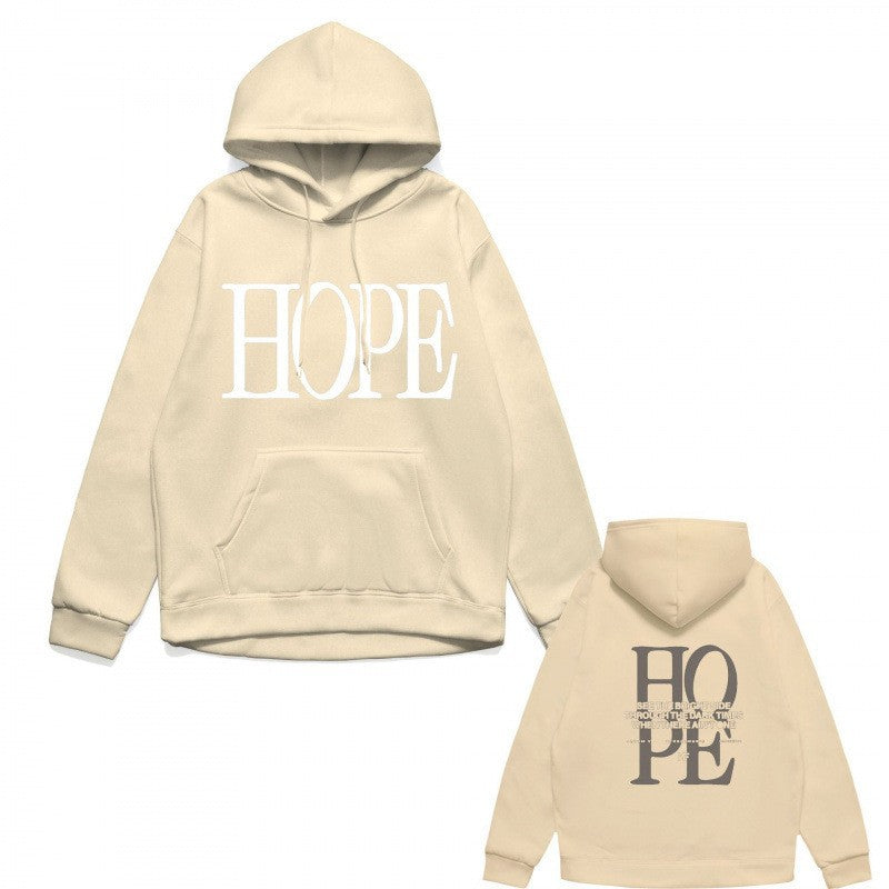 Women's hoodie with eye-catching lettering and conveniently designed kangaroo pocket Lisslune